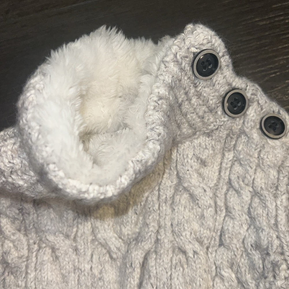 Zara Heather Grey Cotton/Wool Blend Cable Sweater w/Fur Lined Neck Size 9-12m - Picture 4 of 8